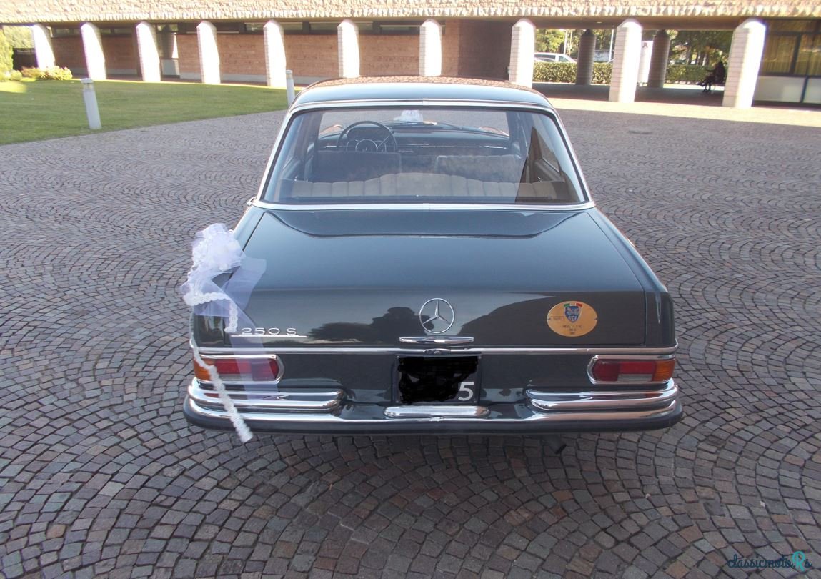 1967' Mercedes-Benz 250S photo #1
