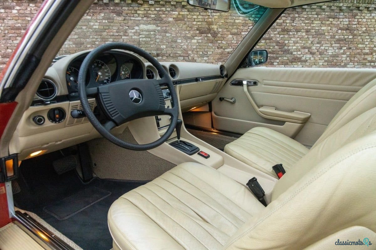 1975' Mercedes-Benz Slc Series photo #3