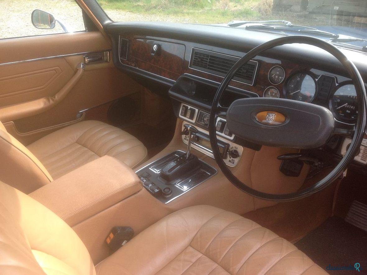 1977' Jaguar XJ6 C photo #3