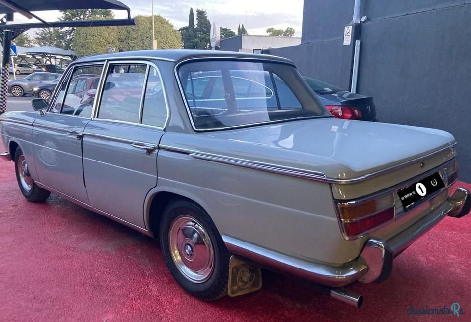 1968' BMW 2000 photo #6