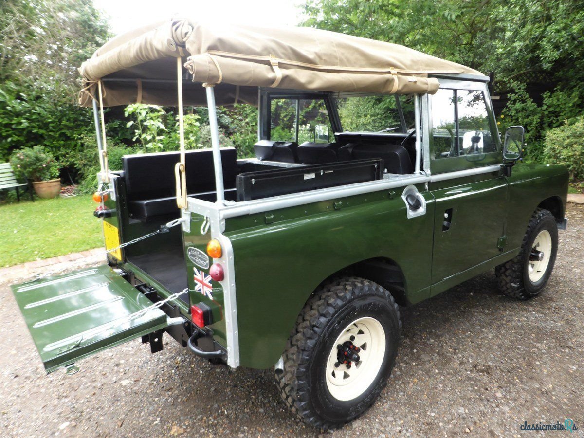 1975' Land Rover Series 3 photo #1