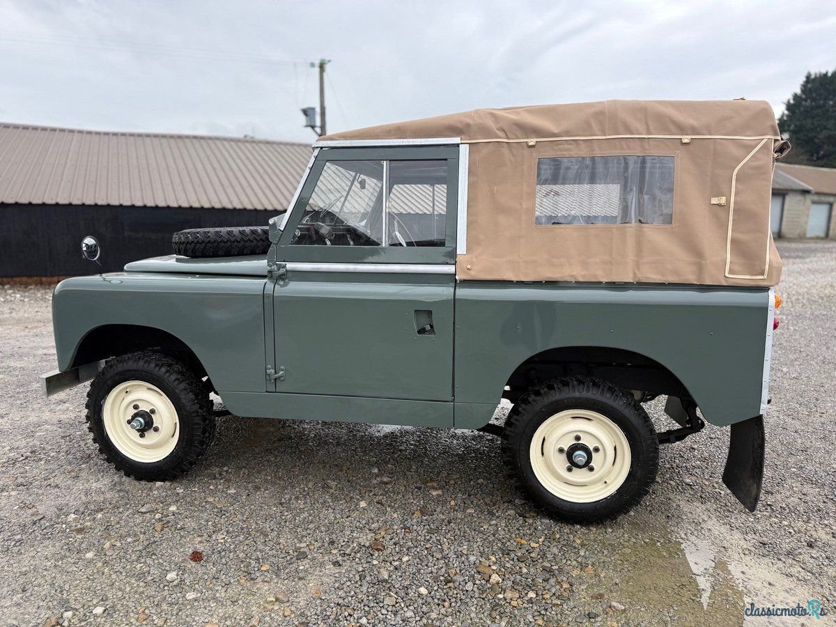 1964' Land Rover Series 2A photo #3