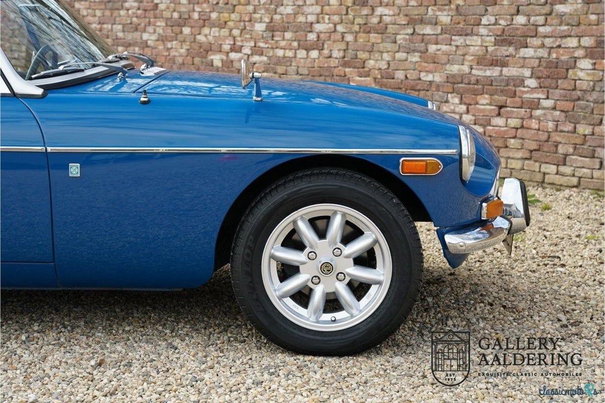 1971' MG MGB photo #5