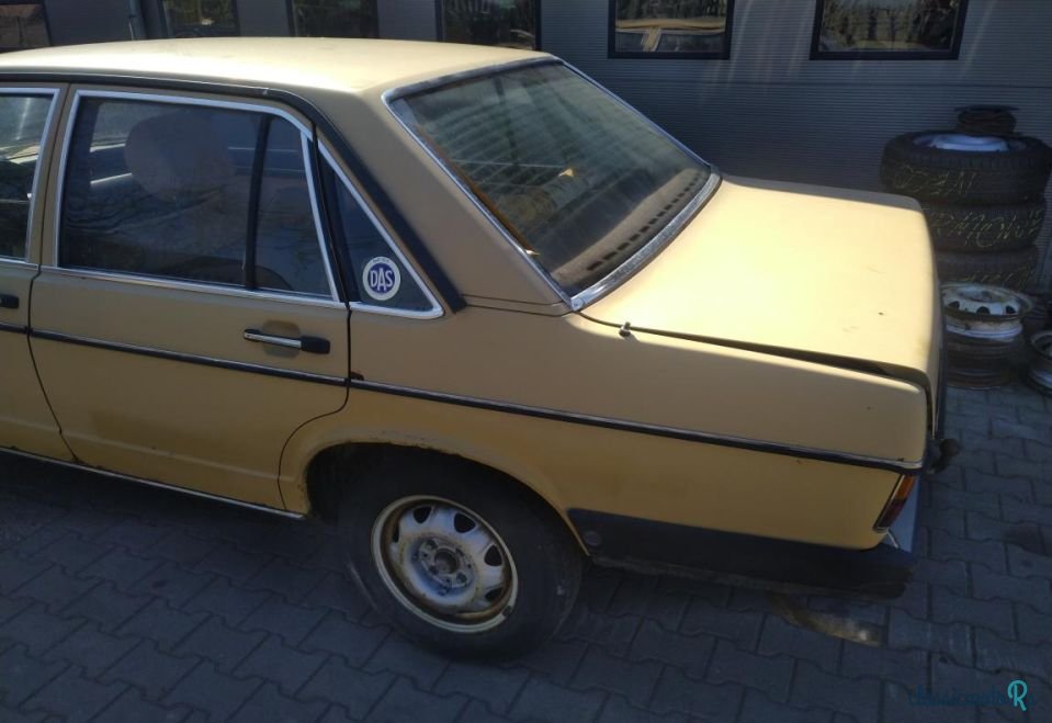 1976' Audi 100 photo #3