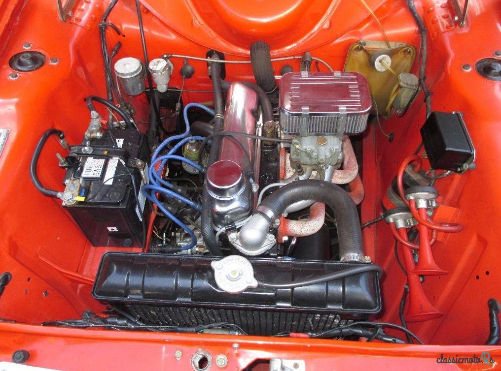 1965' Ford Cortina photo #2
