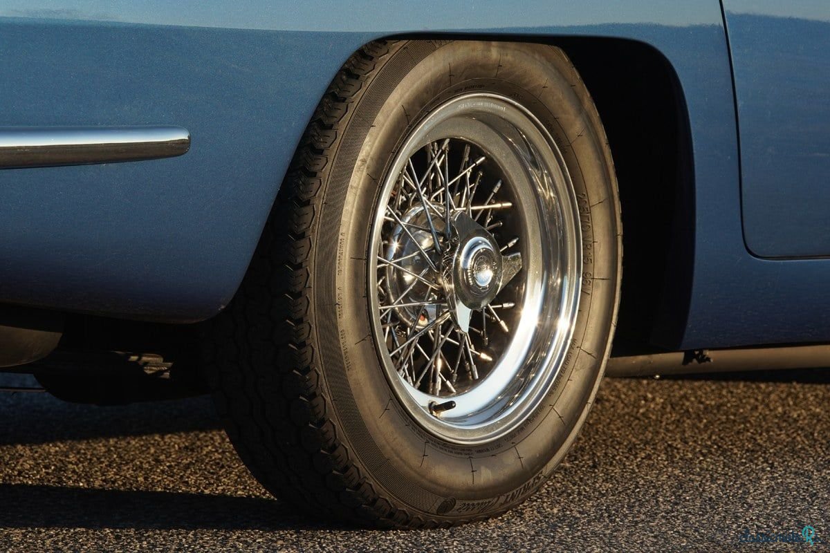 1967' Lamborghini 400Gt photo #6