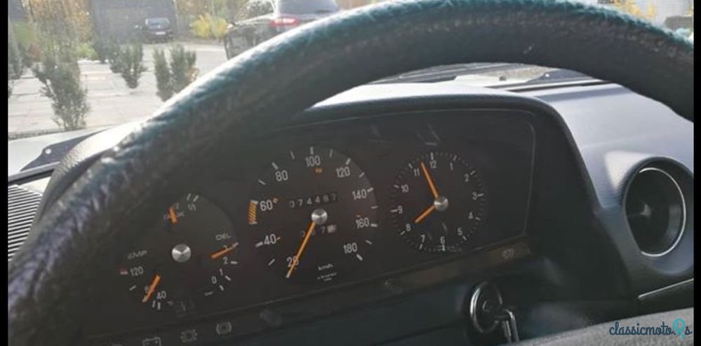 1978' Mercedes-Benz W123 photo #3