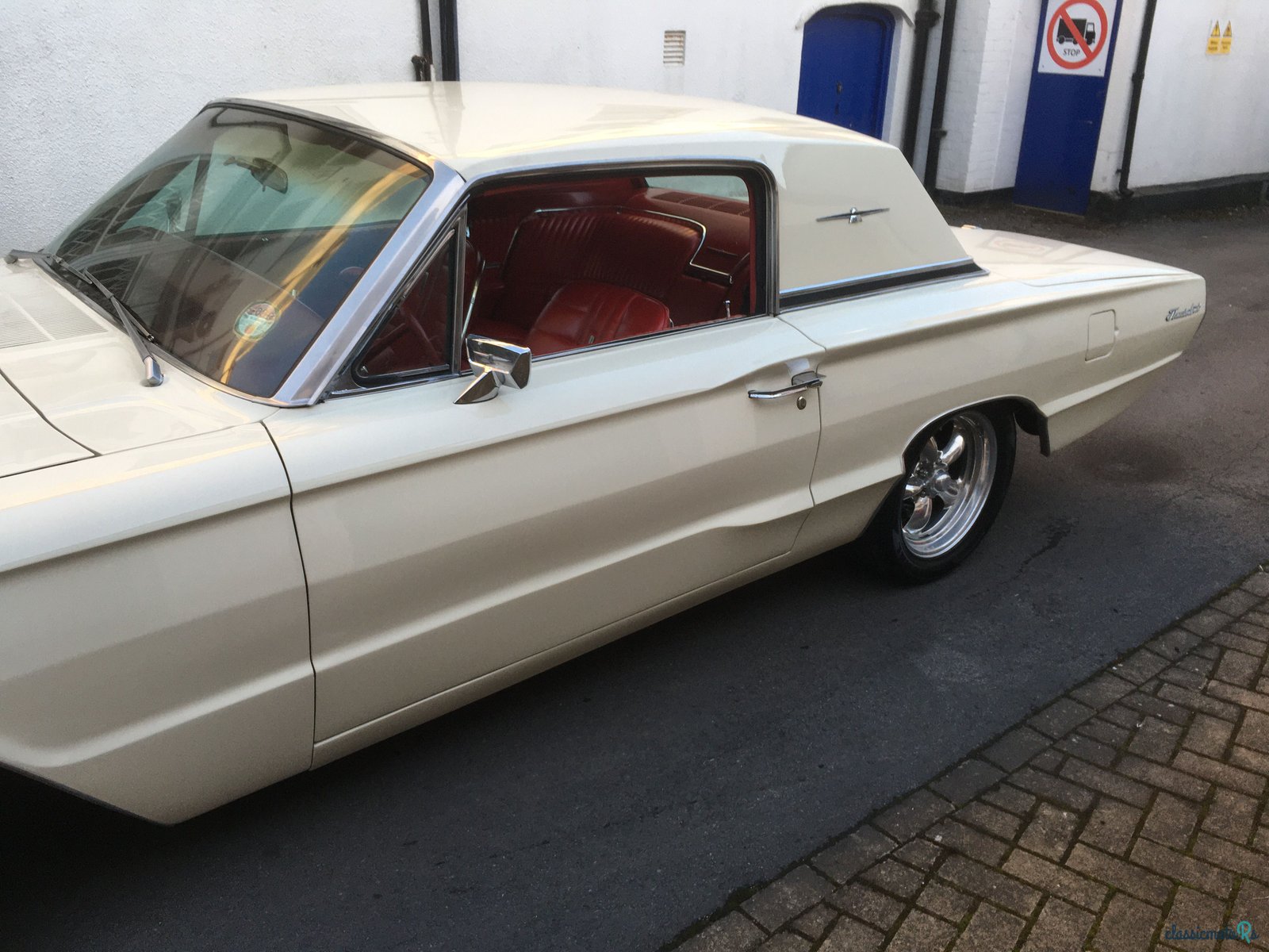 1966' Ford Thunderbird photo #5