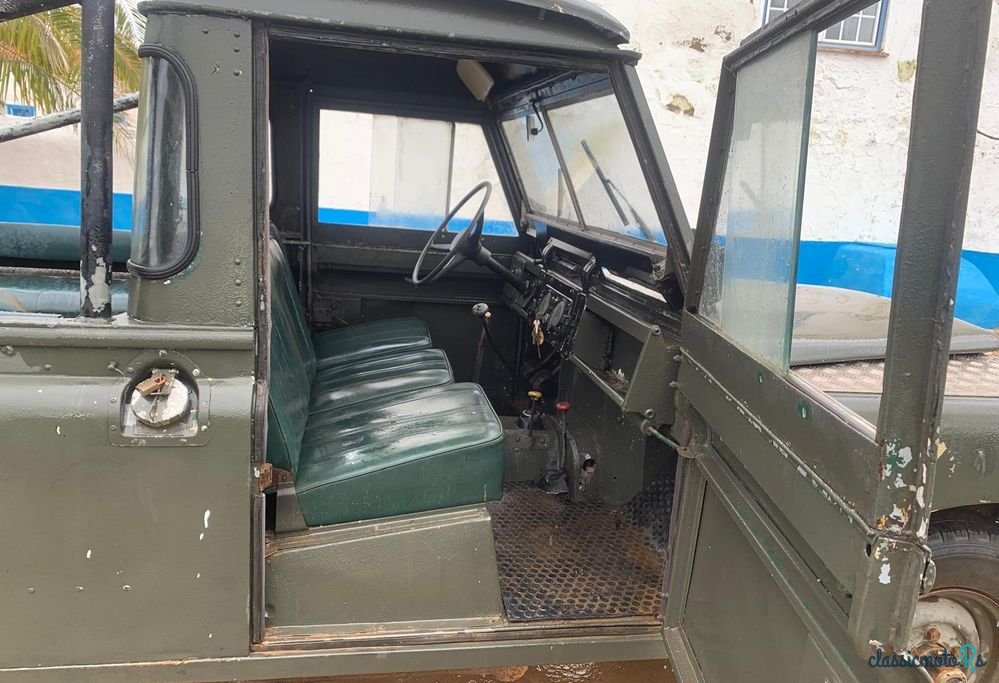 1981' Land Rover Serie III photo #4