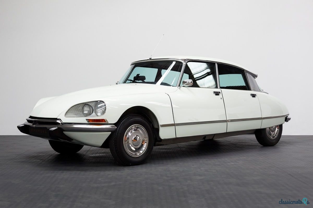 1973' Citroen DS photo #1