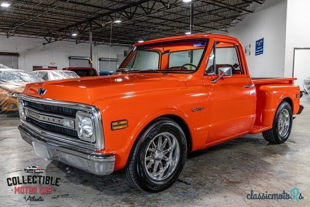 1970' Chevrolet C/K Truck photo #2