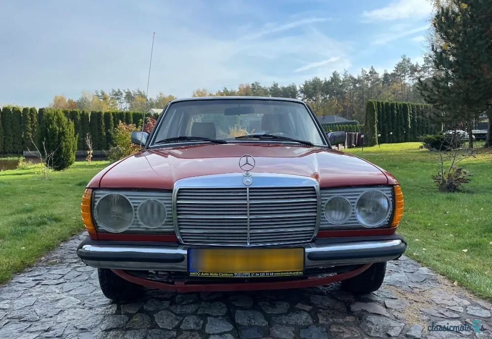 1980' Mercedes-Benz W123 photo #4