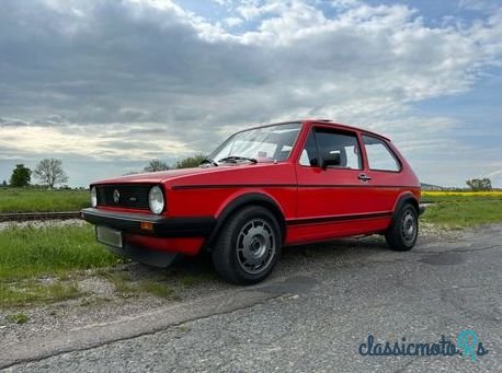 1980' Volkswagen Golf 1.6 D photo #4