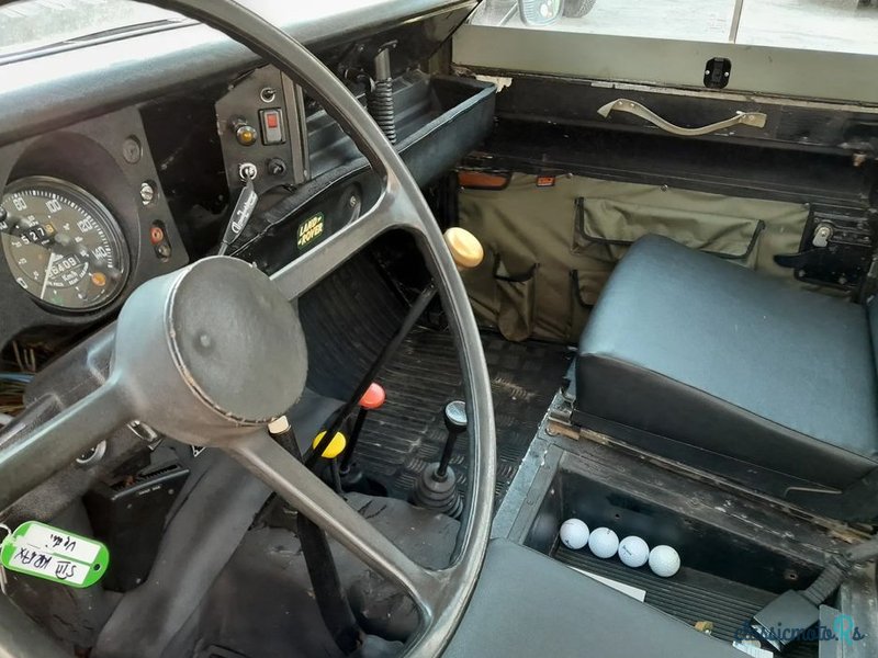 1975' Land Rover Series III photo #4