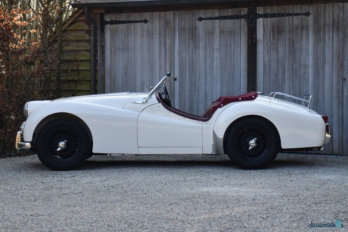 1955' Triumph TR2 photo #2