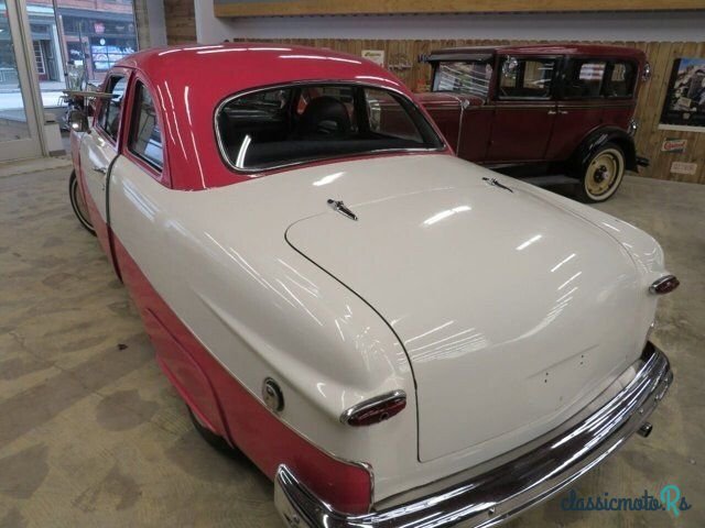 1949' Ford Custom photo #6