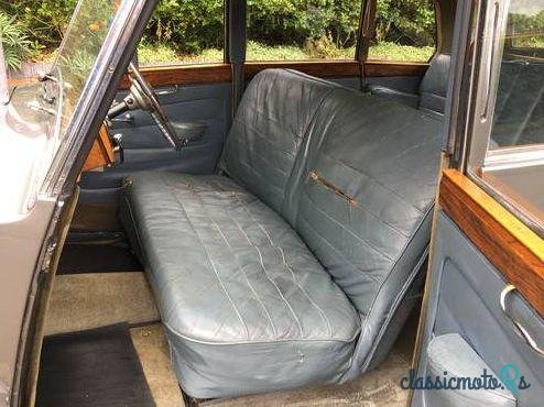 1949' Triumph 1800 Town & Country Renown photo #2