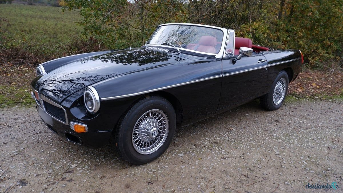 1980' MG MGB photo #1