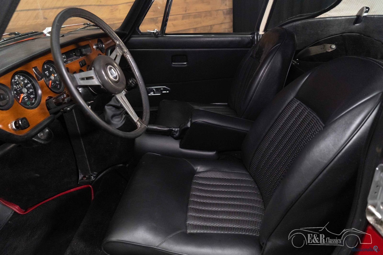 1973' Triumph GT6 photo #5