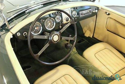 1958' MG MGA photo #4