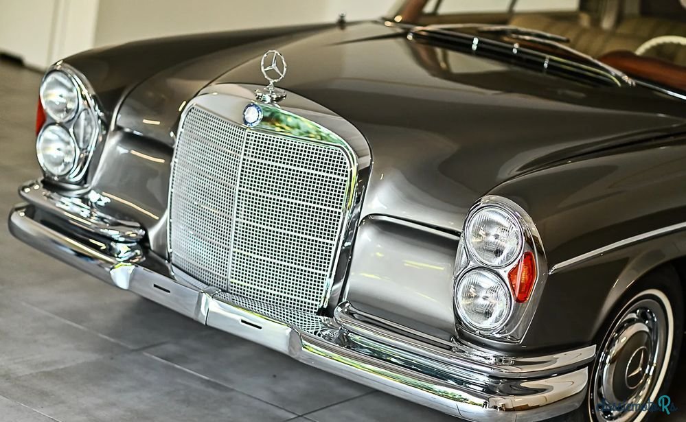 1963' Mercedes-Benz 220SE W111 photo #2