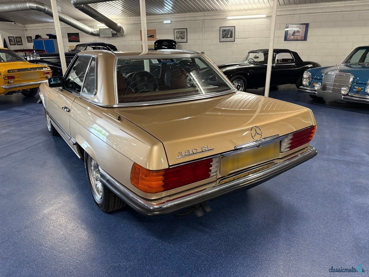 1985' Mercedes-Benz Sl Class photo #4