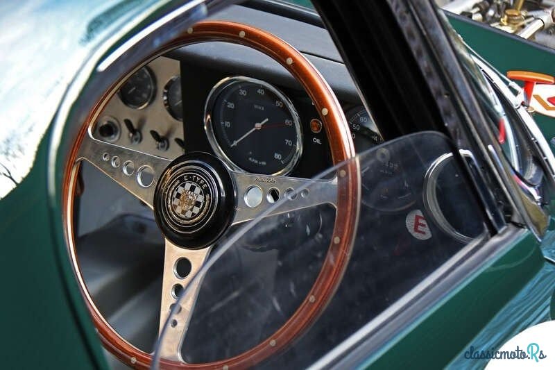 1961' Jaguar E-Type photo #2
