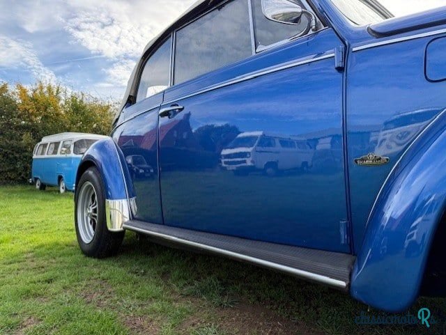 1970' Volkswagen Beetle photo #5
