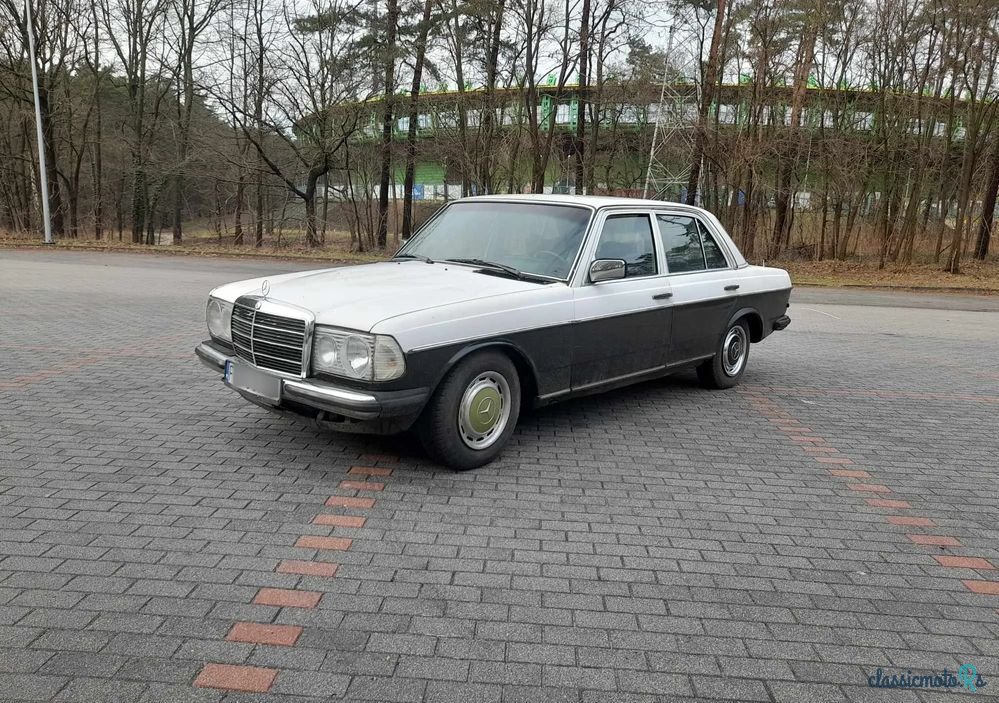 1980' Mercedes-Benz W123 photo #3