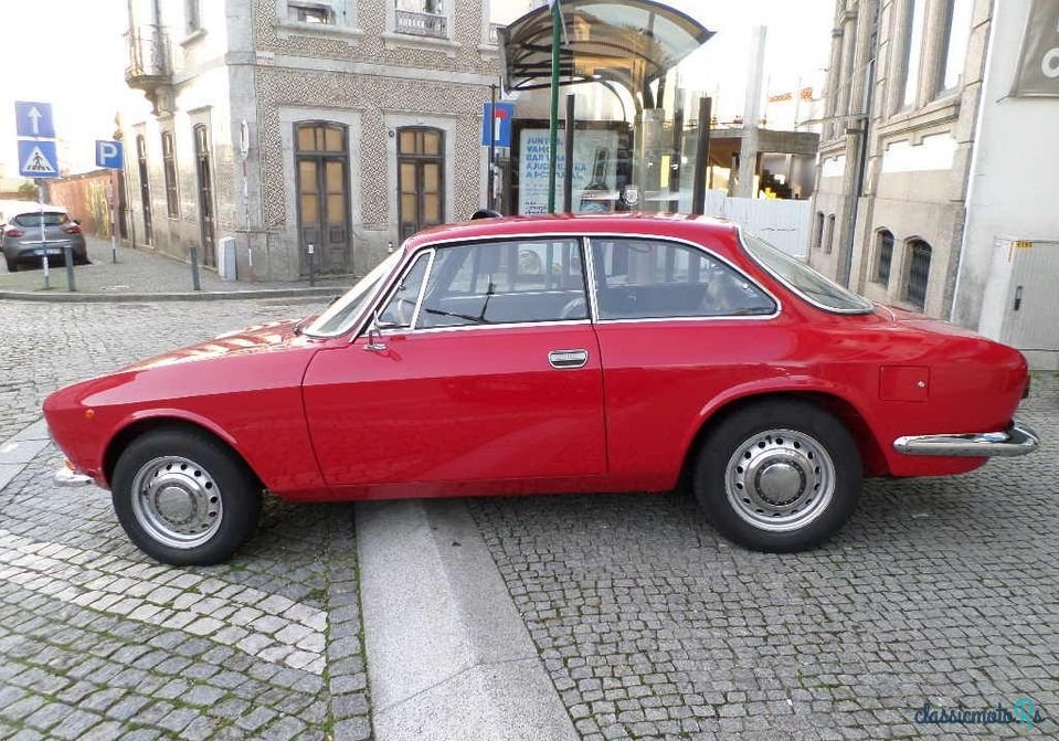 1971' Alfa Romeo Gt photo #6