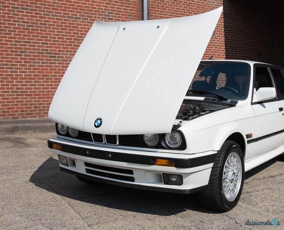 1991' BMW 325 photo #1