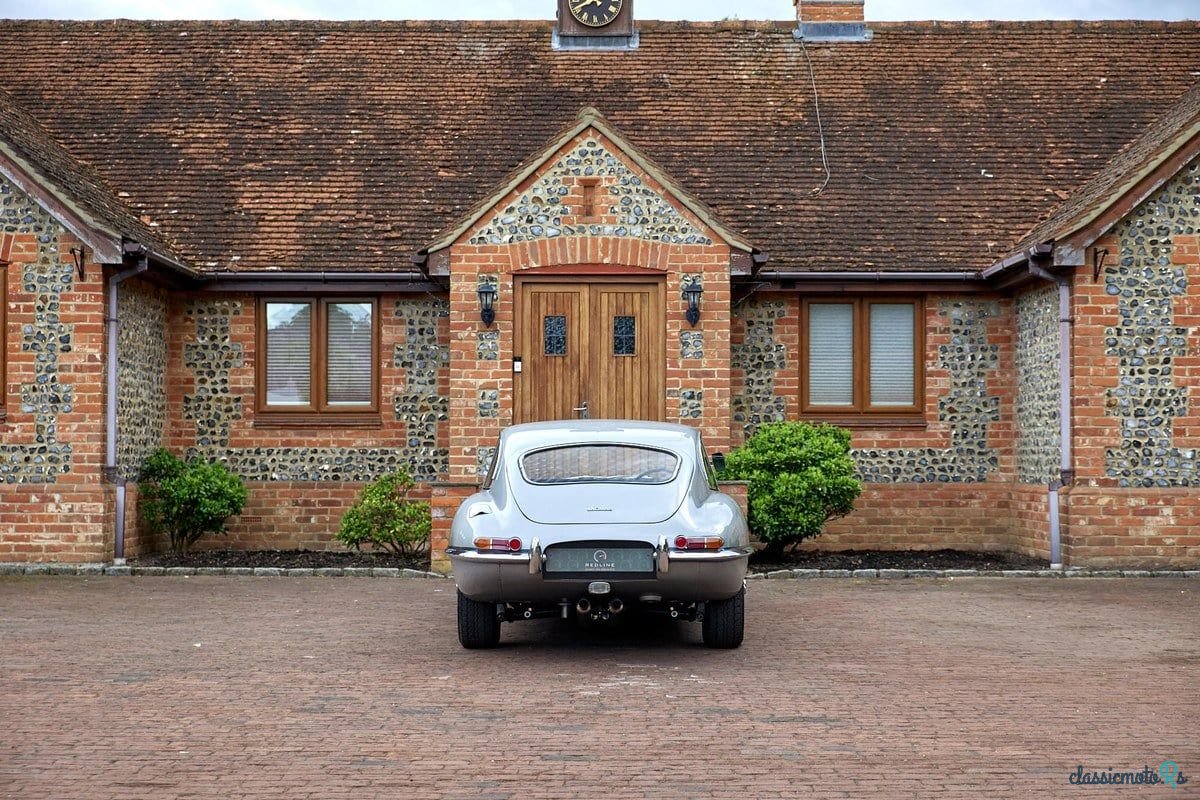 1964' Jaguar E-Type photo #5