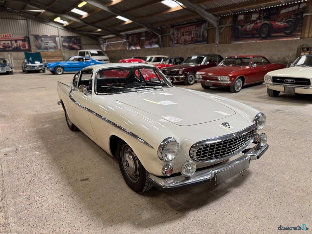 1965' Volvo 1800S photo #3