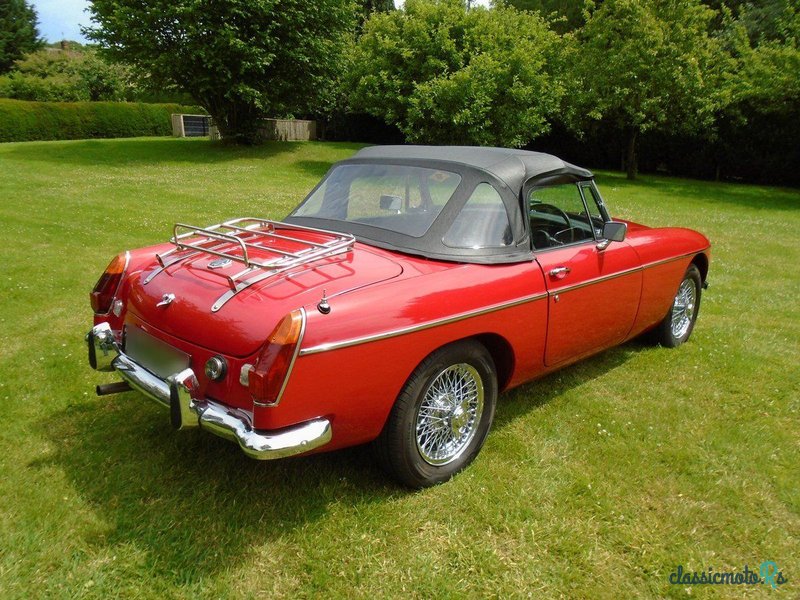 1971' MG MGB photo #4