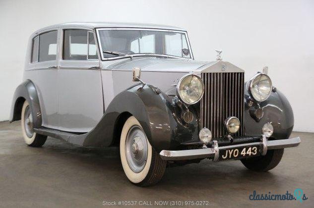 1947' Rolls-Royce Silver Wraith Limousine Right photo #1