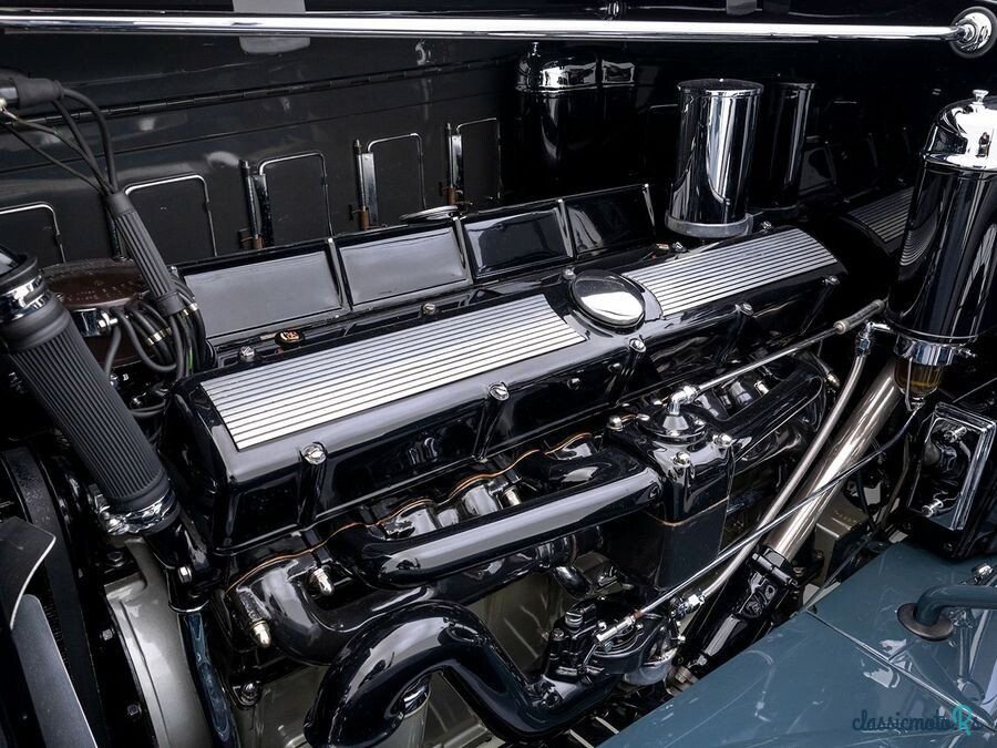 1930' Cadillac V-16 photo #6