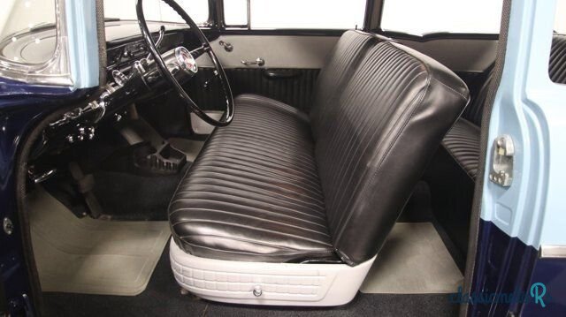 1955' Pontiac Chieftain photo #5