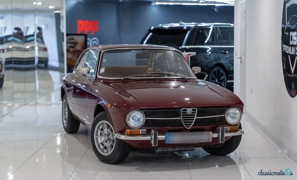 1972' Alfa Romeo Giulia photo #4