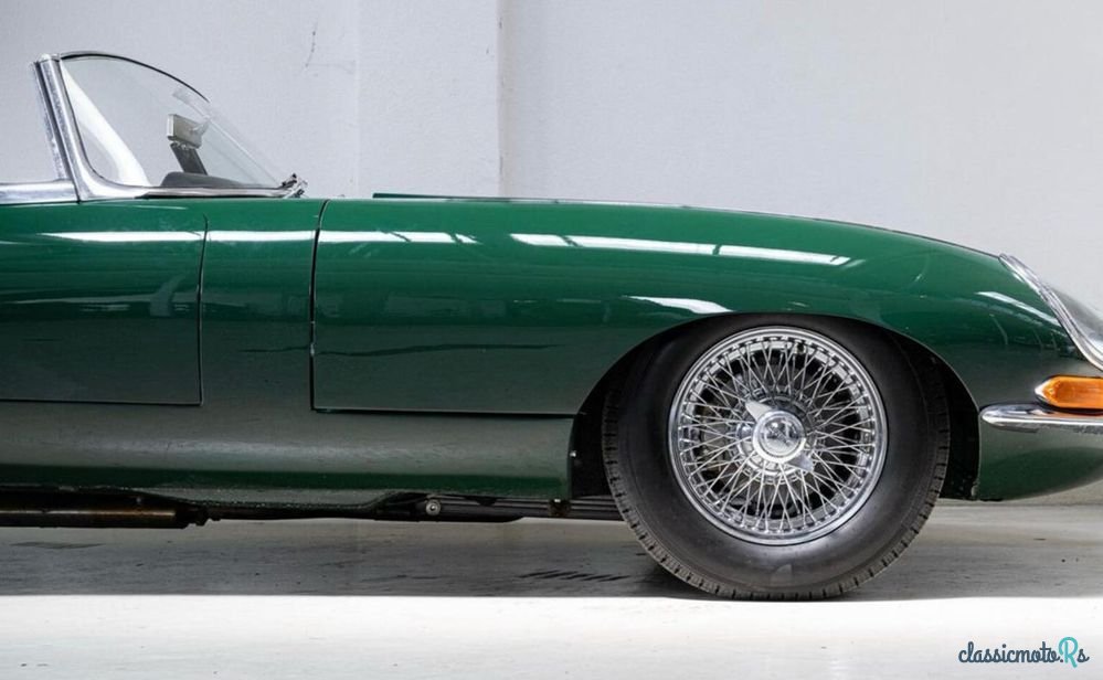 1963' Jaguar E-Type photo #3