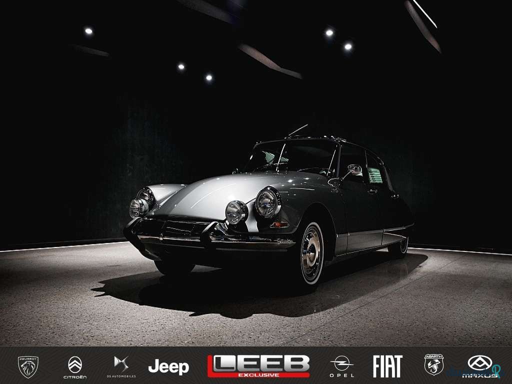 1967' Citroen DS 21 photo #1