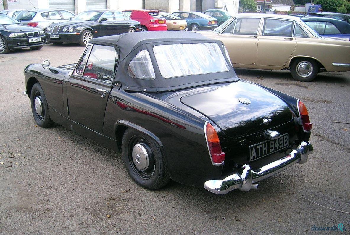 1964' MG Midget photo #4