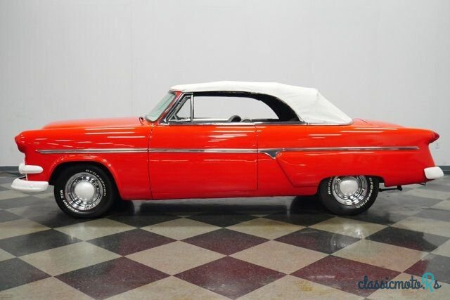 1954' Ford Crestline photo #1