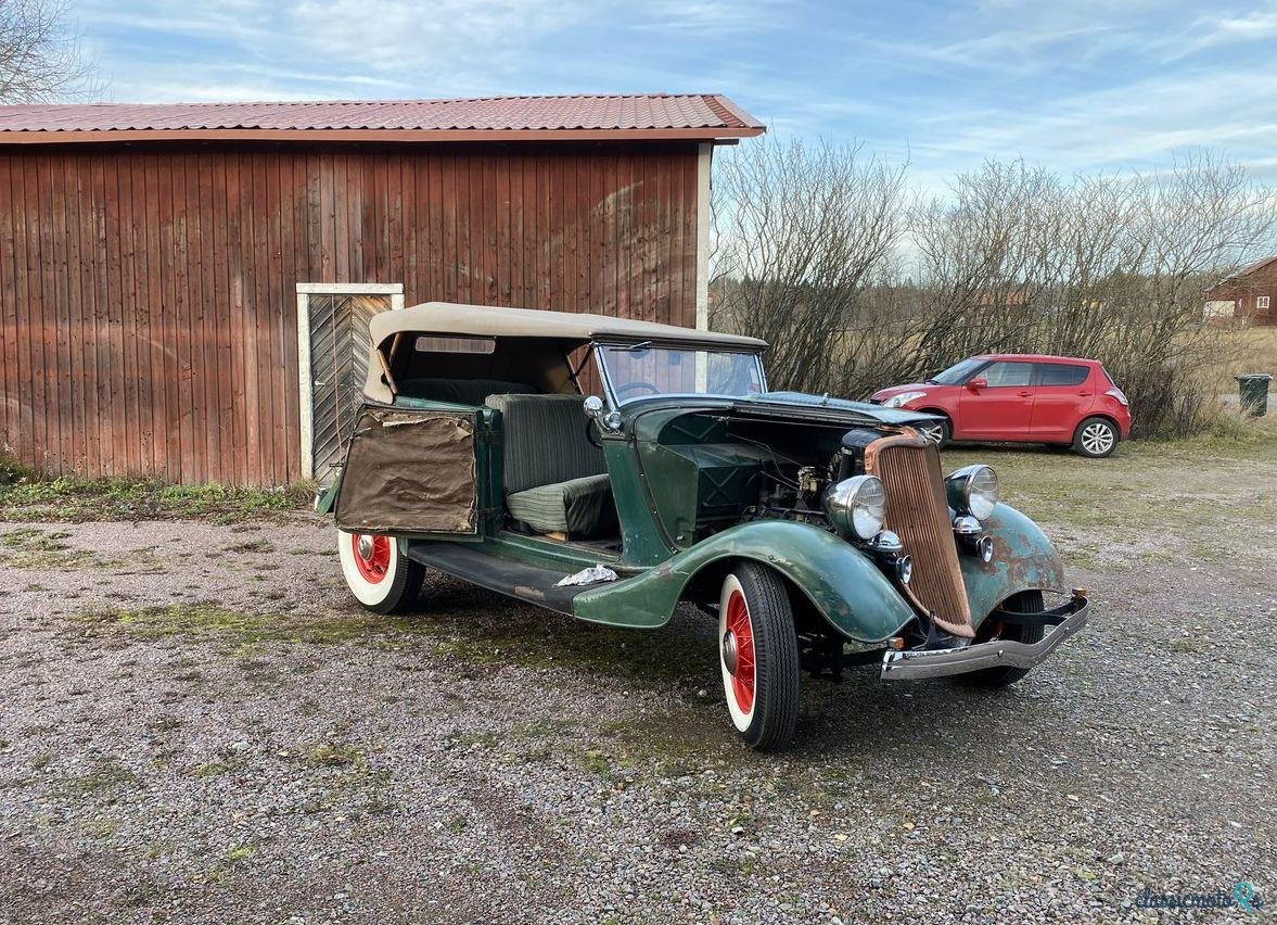 1933' Ford Phaeton photo #2