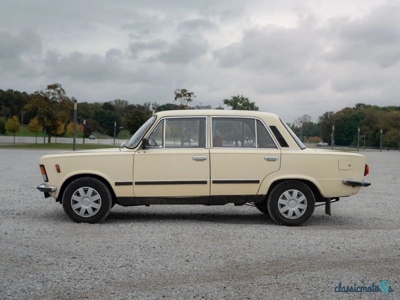 1975' Fiat 125P photo #2