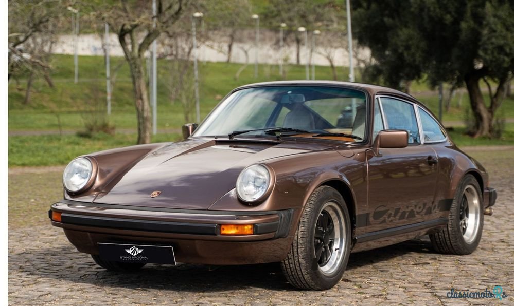 1976' Porsche 911 photo #1