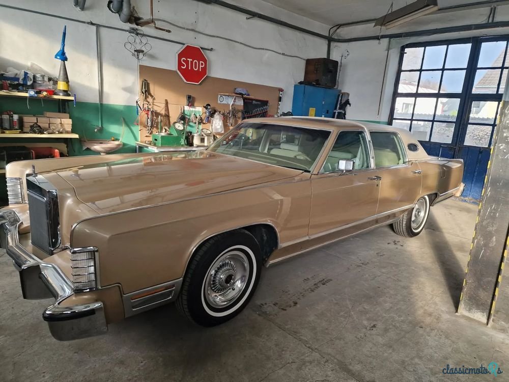 1979' Lincoln Continental photo #2