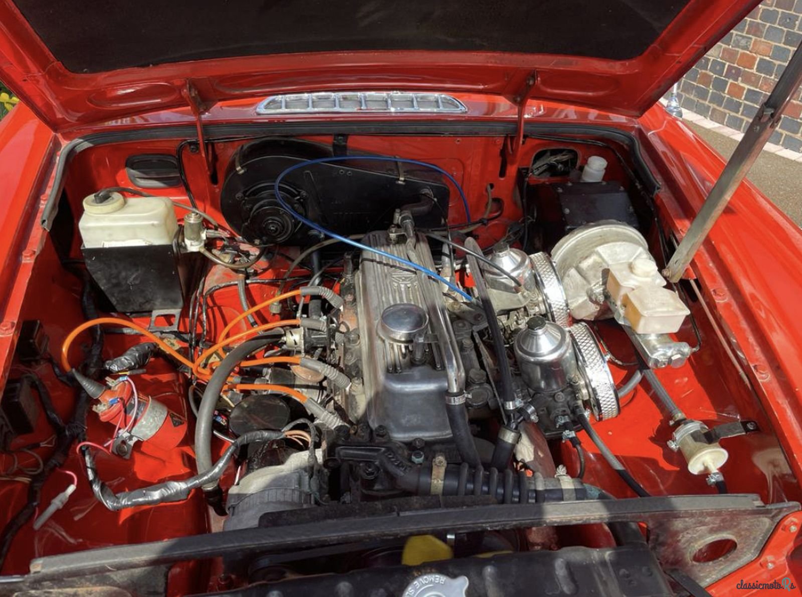 1975' MG MGB photo #6