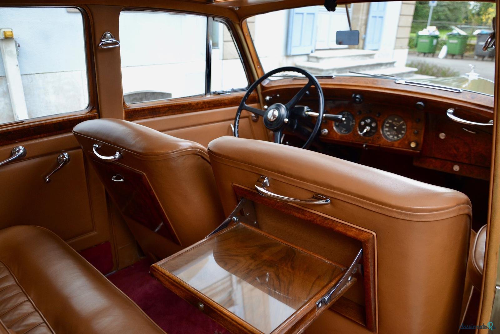 1949' Bentley Mark VI photo #1