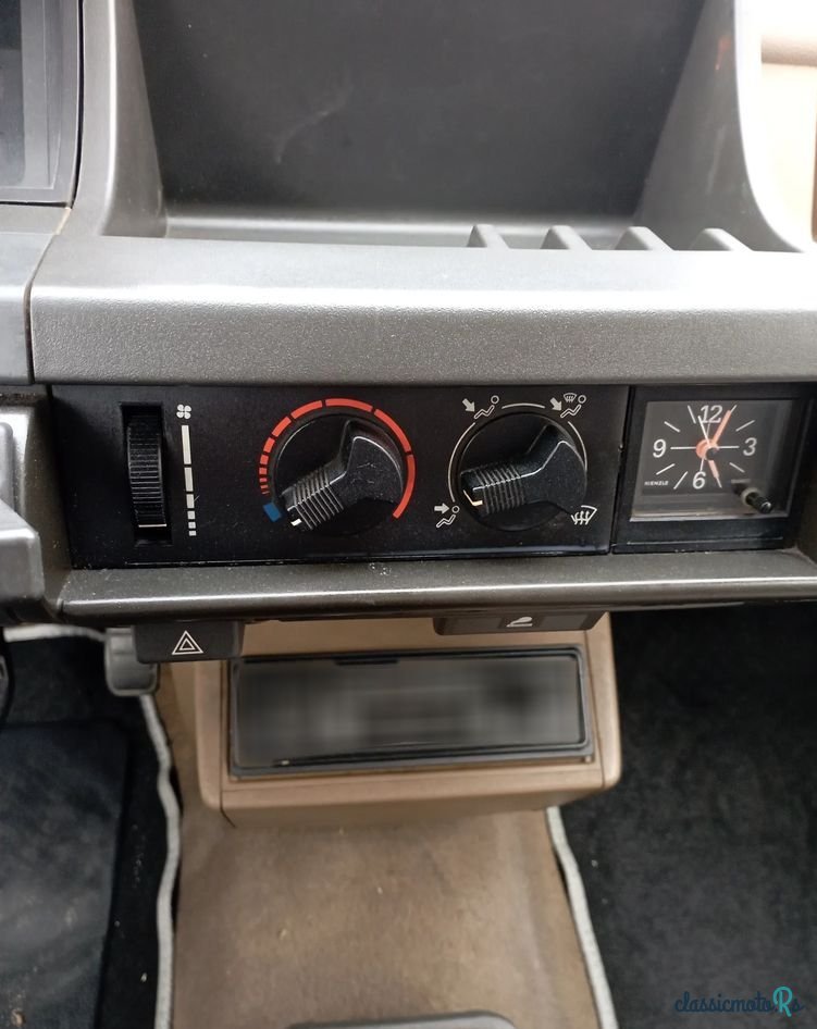 1986' Renault 5 1.1 Tl Saga photo #3