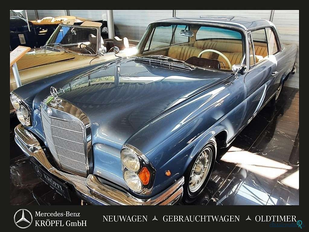 1961' Mercedes-Benz 220 photo #1